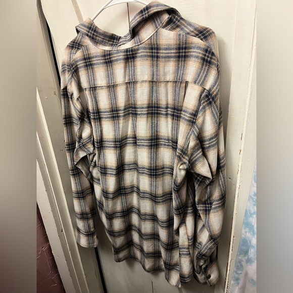 Flannel - Picture 2 of 3